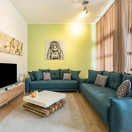 Zentrumsnahe Wohnung In Chemnitz Buitenkant foto